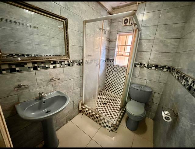 2 BEDROOM APARTMENT FOR SALE IN WATERVAL PARK